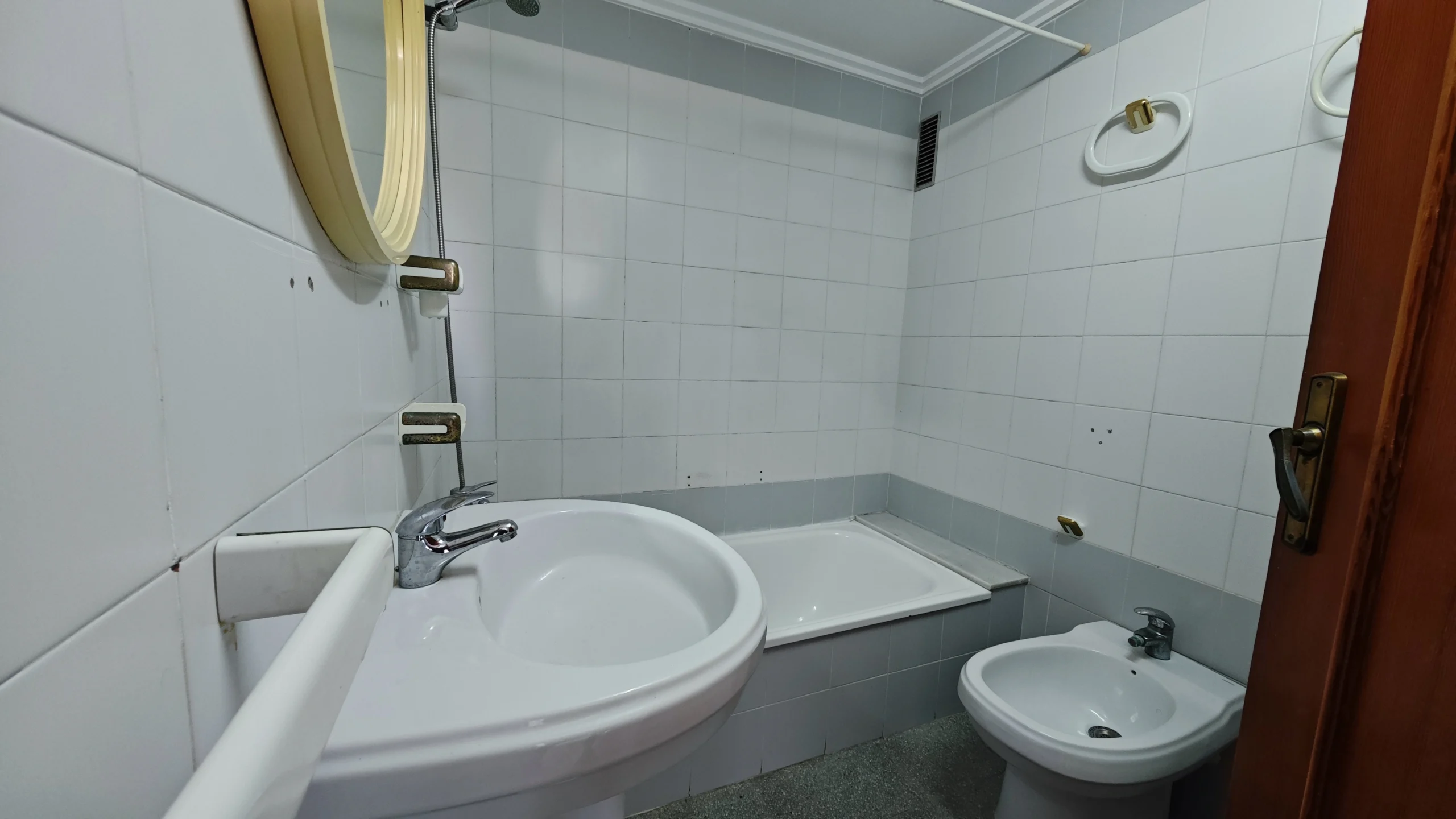 Se vende: Apartamento de 3 dormitorios en la playa de Gandia