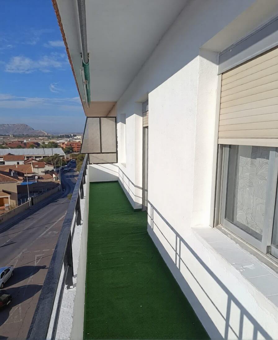 Piso en venta en Alicante, en la calle Economista German Bernacer